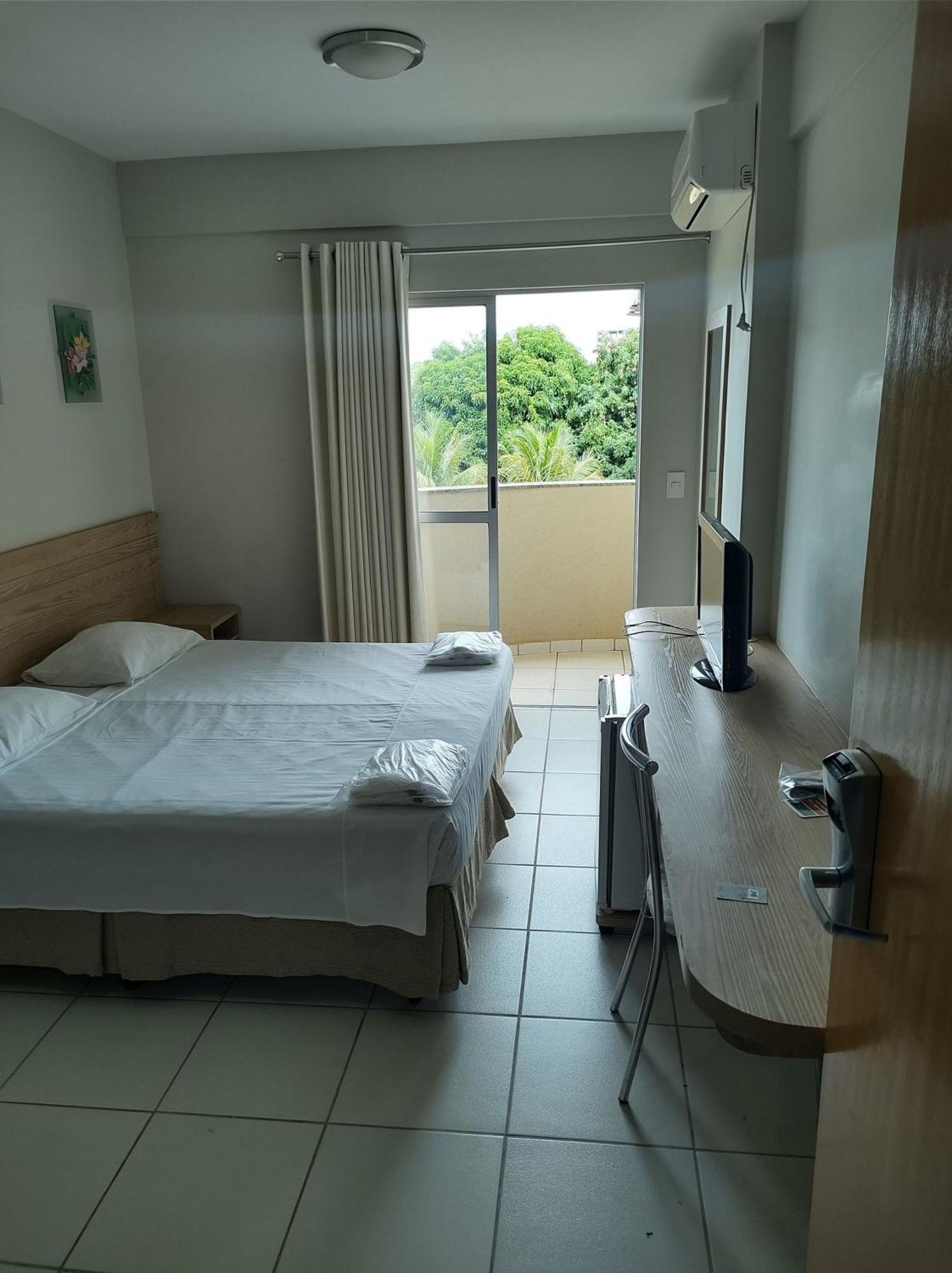 Suite Golden Express Roberto Imoveis Caldas Novas Εξωτερικό φωτογραφία